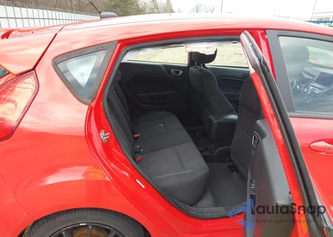 2015 Ford Fiesta St z USA, uszkodzony, nr VIN 3FADP4GX1FM178244